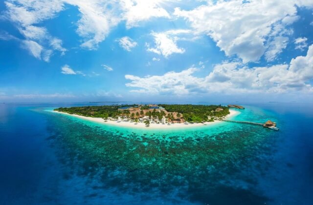 prisvärda hotell maldiverna - reethi faru resort