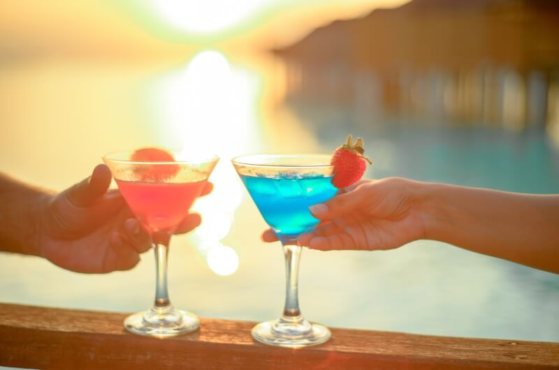 att göra på maldiverna - dricka drinkar