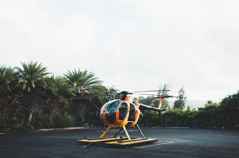 att göra på maldiverna - helikopter